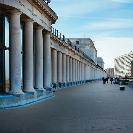 Prado Next Door Otel 3*