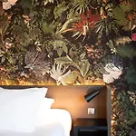 Hotel Prado Next Door