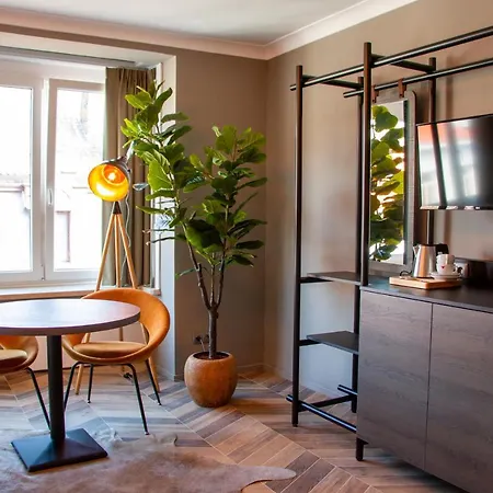 Prado Next Door 3* Ostenda