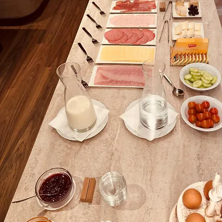 酒店 Prado Next Door