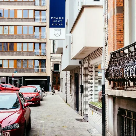 Prado Next Door 3* 奥斯滕德