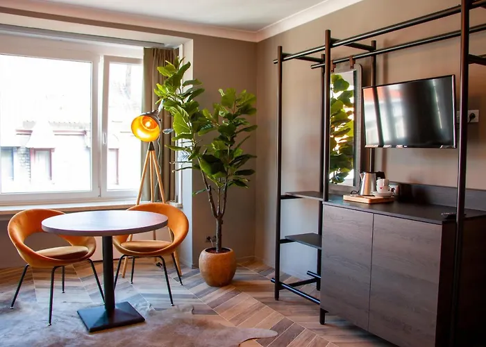 Prado Next Door 3* أوستيند