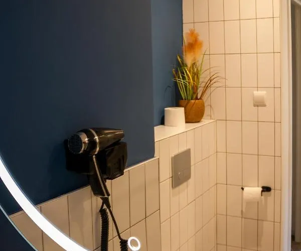 Prado Next Door Hotel 3*